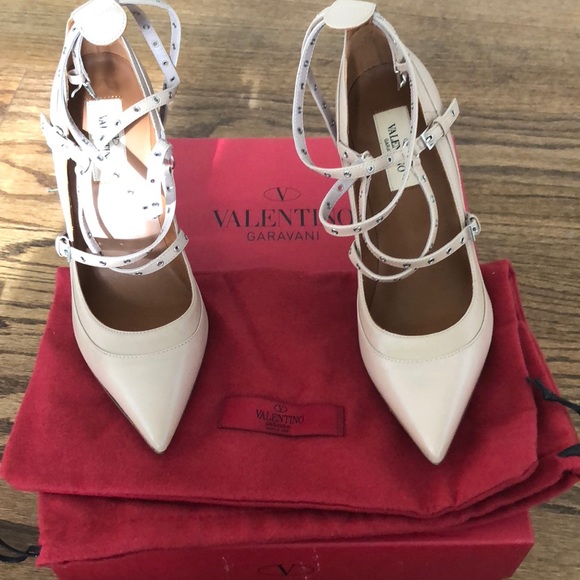 used valentino shoes